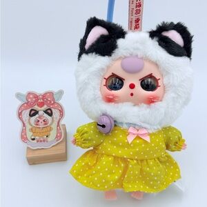 Confirmed Baby 3 Special Eyes Blk/Whi Cat in Yellow Dress